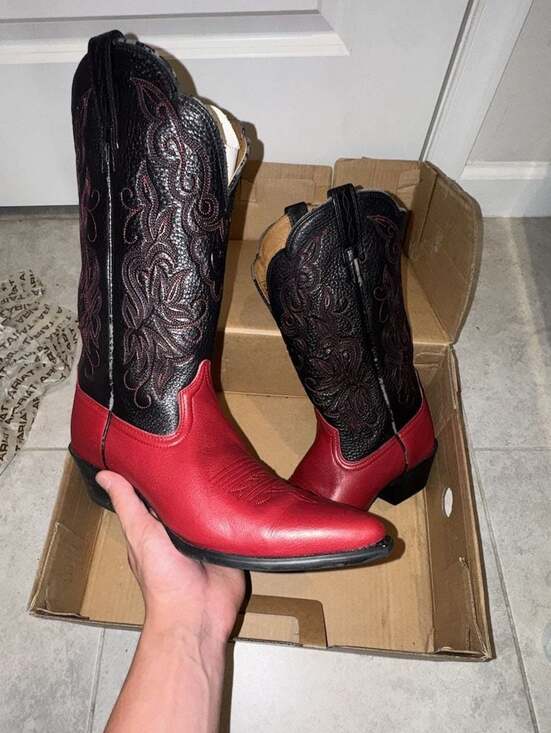 Ariat Shoes - Ariat Women's Black and Red Embroidered Western Cowboy Boots Style 15791